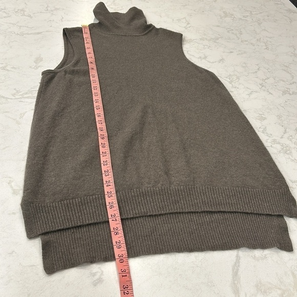 Cashmere Charter Club 100% Cashmere Sleeveless Turtleneck Women’s M Lagenlook - Picture 10 of 12